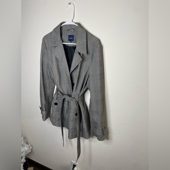 Reitmans grey blazer jacket - Picture 3 of 14